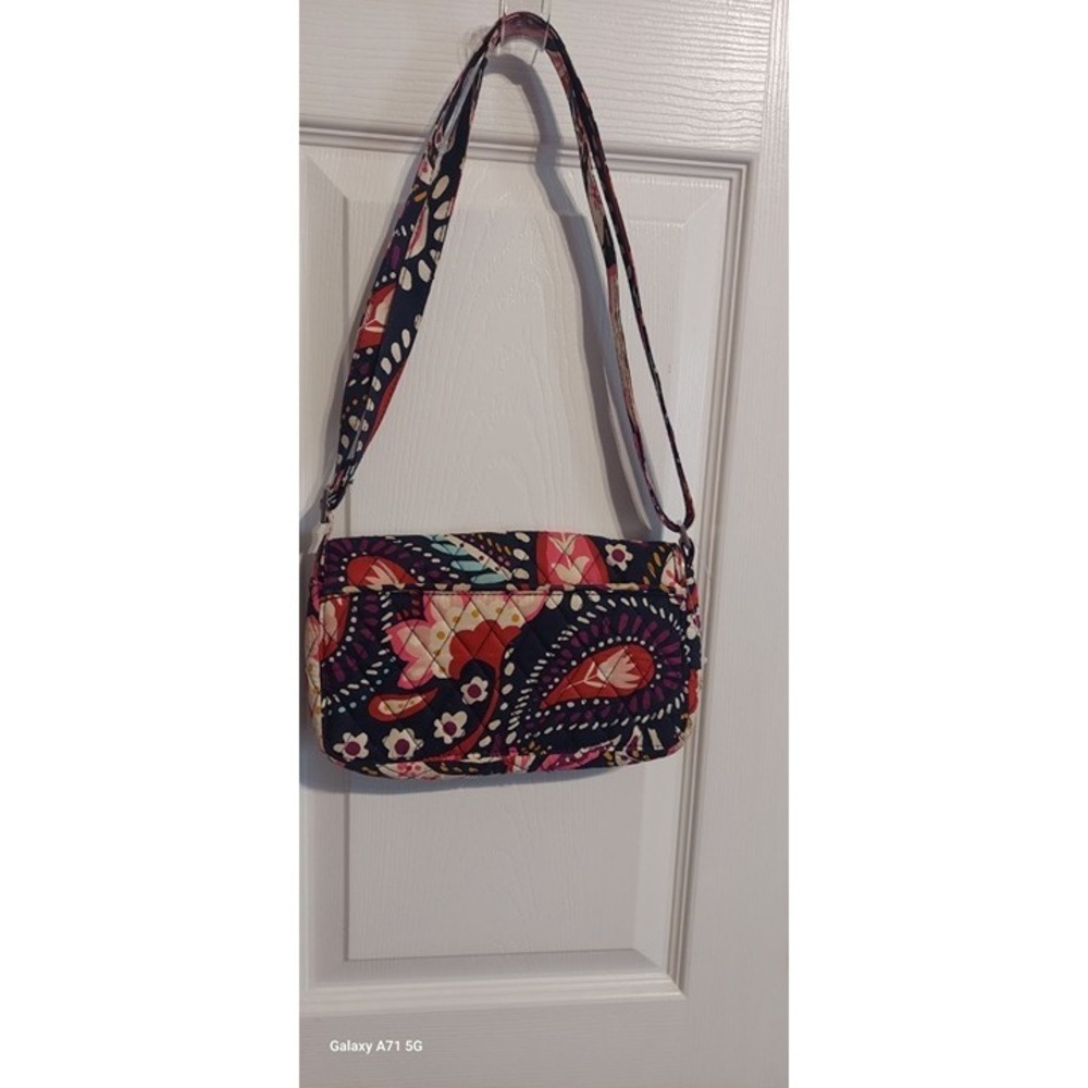 Vera Bradley Quilted Pink And Navy Blue Bag Java Floral Paisley Shoulder Purse - Picture 8 of 9